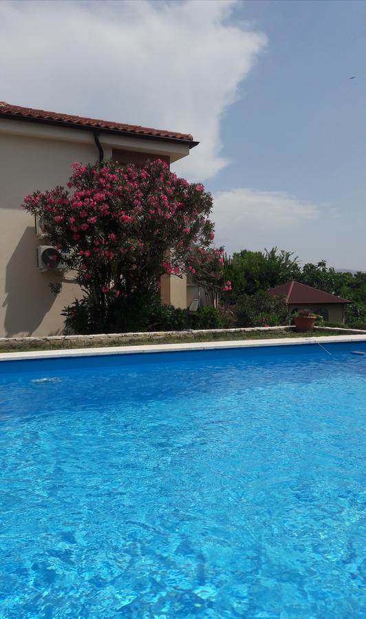 Apartments Nadia Baška Exterior foto