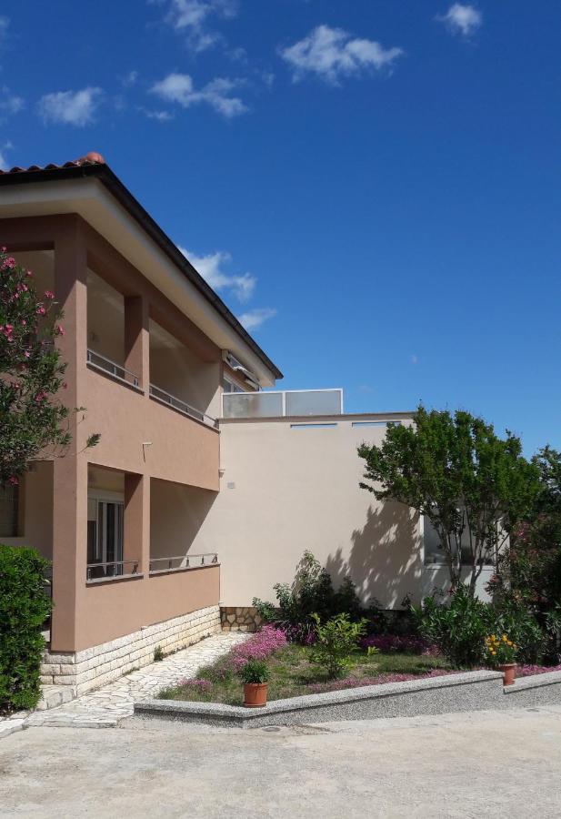 Apartments Nadia Baška Exterior foto
